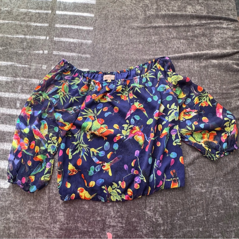Philosophy birds of paradise Off-Shoulder Blouse